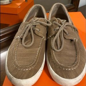 Size 13 canvas Sperry